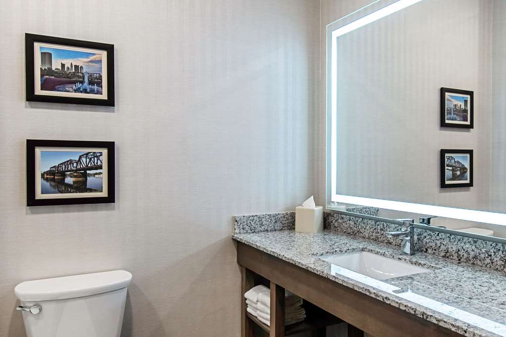 Comfort Suites Grove City Columbus South - photo 20
