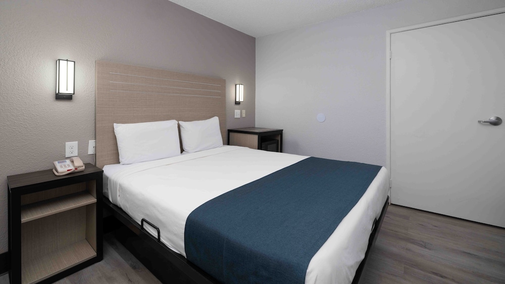 Motel 6 Tempe AZ Broadway ASU - photo 8