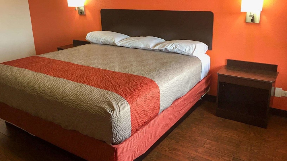 Motel 6 Waco TX - photo 29