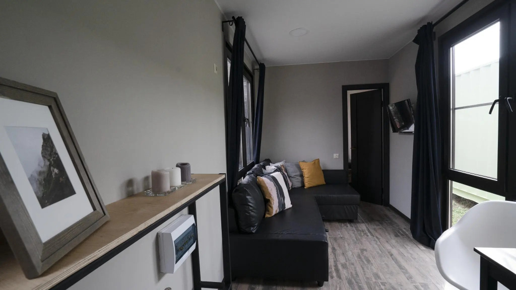 Nicebox Go - carbon neutral hotel in Unknown City