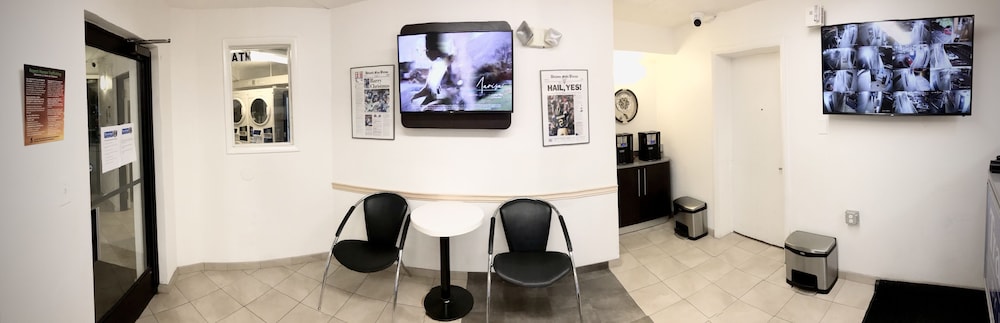 Travelodge by Wyndham Madison Heights MI - photo 3