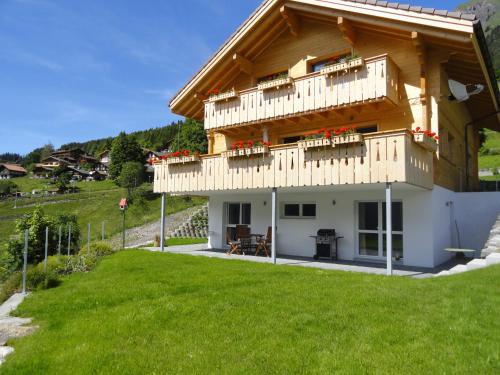 Chalet Canadian Corner — 4-Star Luxury Hotel in Lauterbrunnen, Switzerland