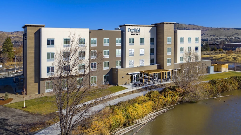 Fairfield Inn & Suites by Marriott Klamath Falls - photo 43