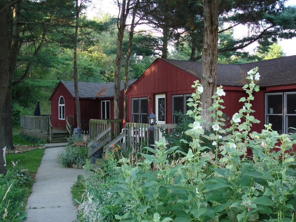 Silver Spruce Resort - photo 13