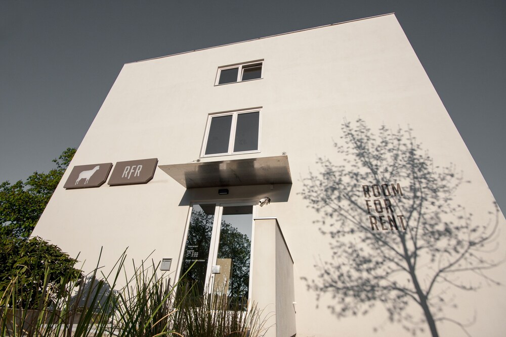 Room For Rent — Unterhaching