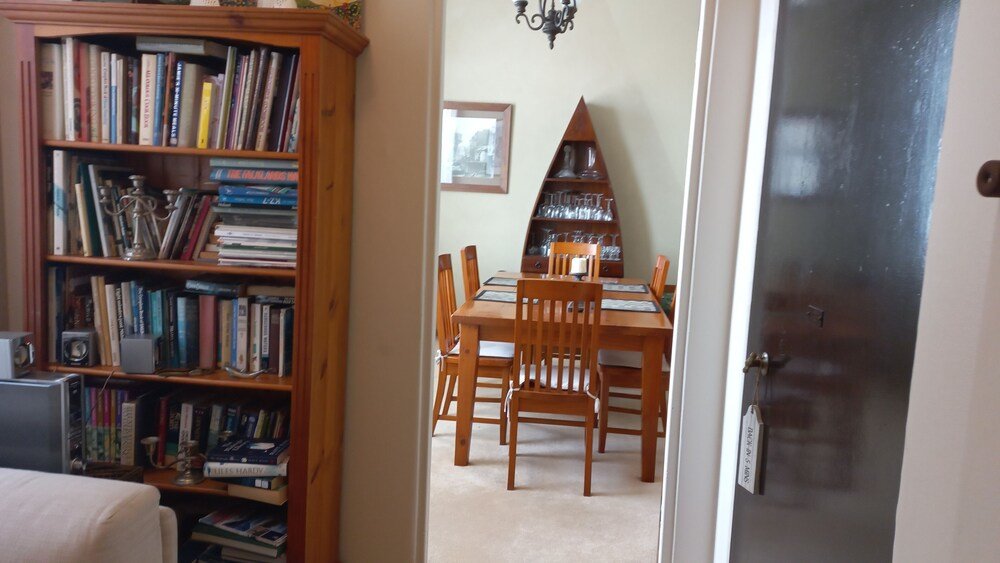 Royal Accommodation - carbon neutral hotel in Wanaka