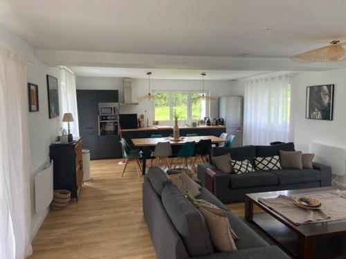 Omaha Beach - carbon neutral hotel in Unknown City