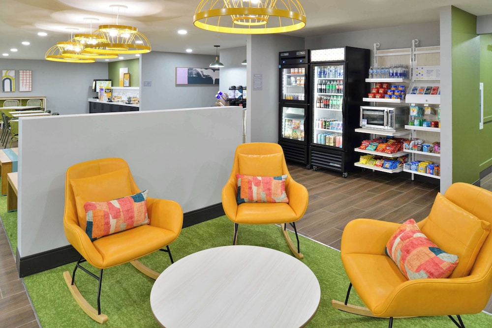 Spark by Hilton Dallas Medical District Love Field - photo 3
