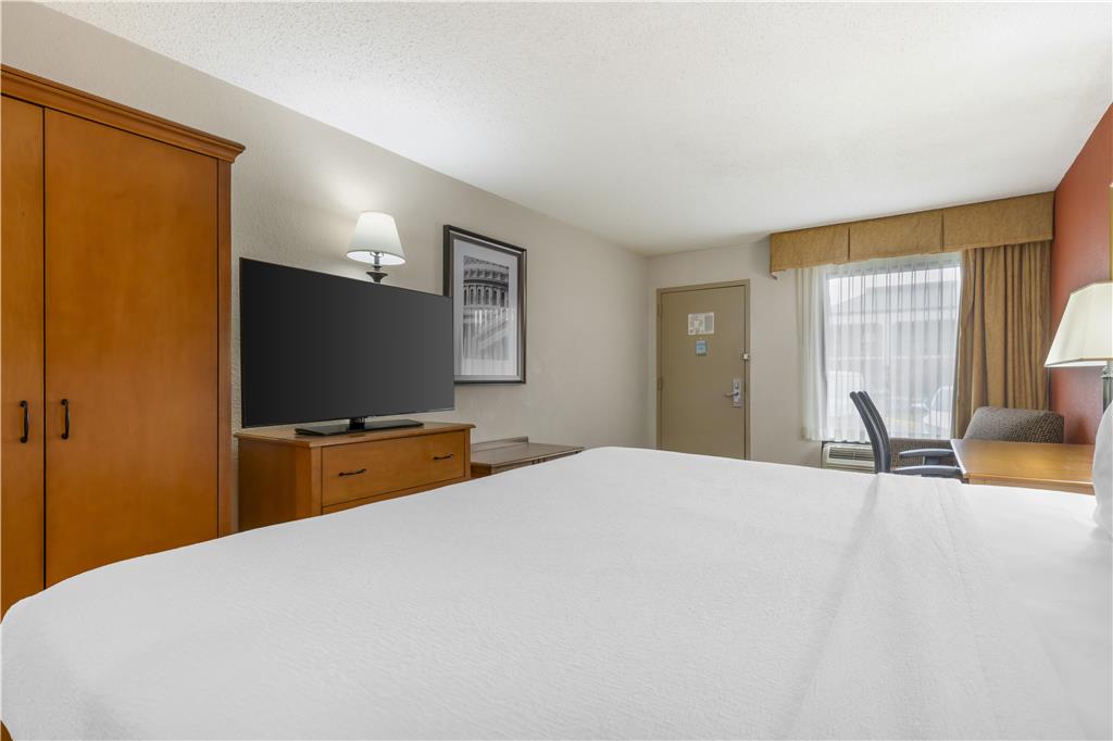 Best Western Dulles Airport Inn - photo 24