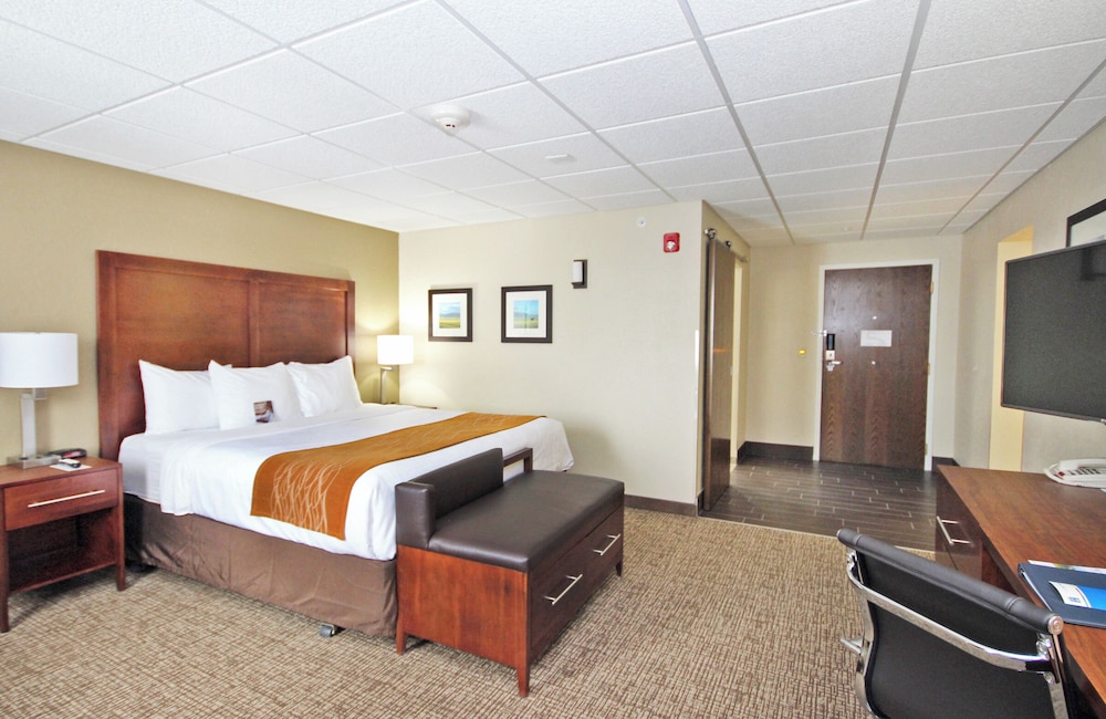 Garner Hotel Butte by IHG - photo 21