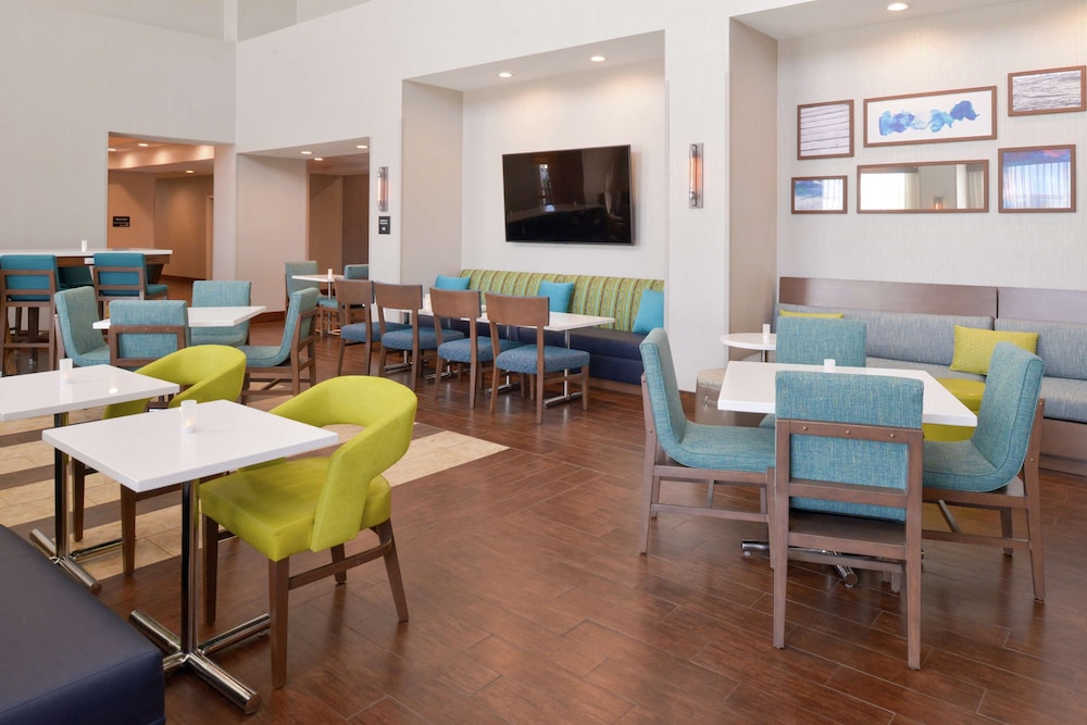 Hampton Inn & Suites Port Aransas - photo 3
