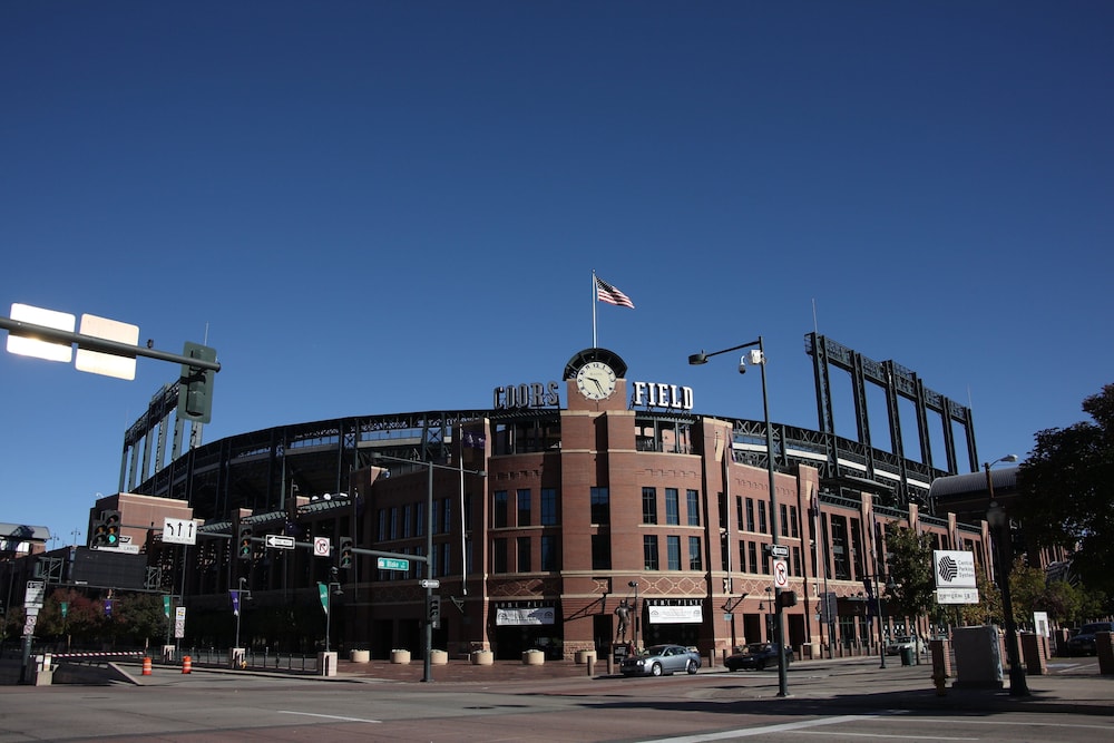 Staybridge Suites Denver Central Park by IHG - photo 16