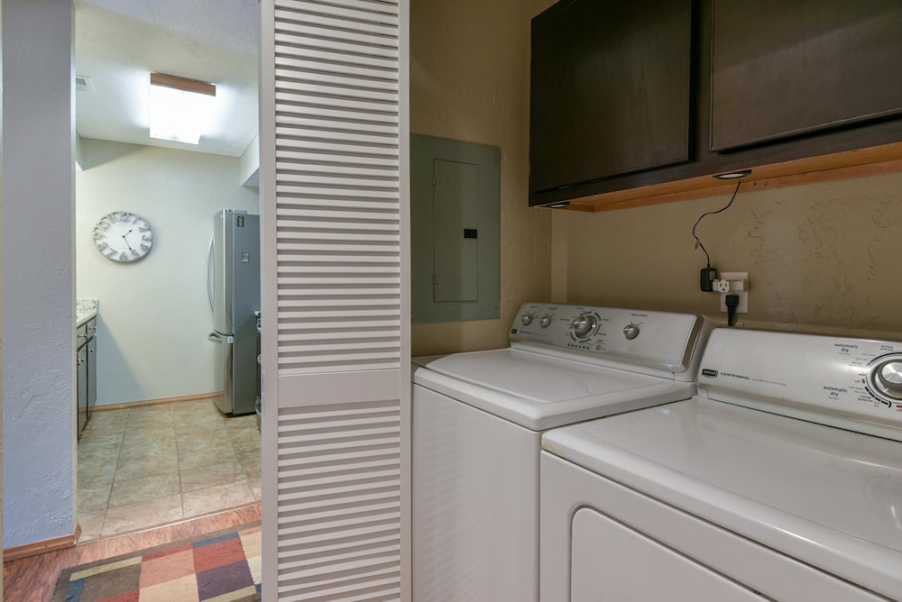 Matchplay Resort Amenities W Indoor Pool Comfort Meets Style And Fun - photo 23
