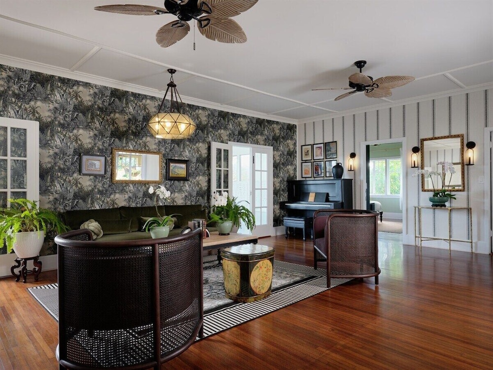 The Historic Wailuku Inn - photo 57