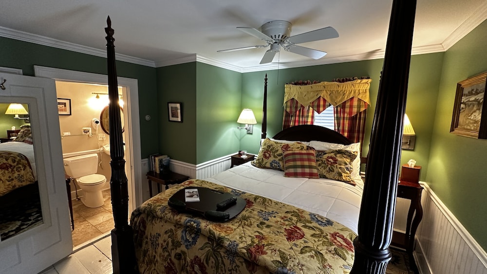 Phineas Swann Inn & Spa - photo 44