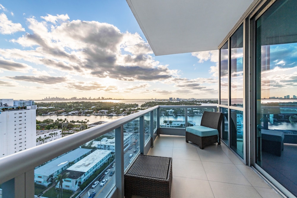 Churchill Suites Monte Carlo Miami Beach - photo 105