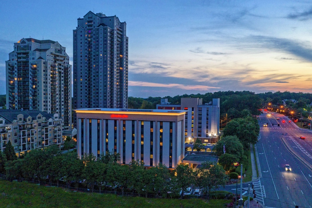 Hampton Inn Atlanta Perimeter Center - photo 35