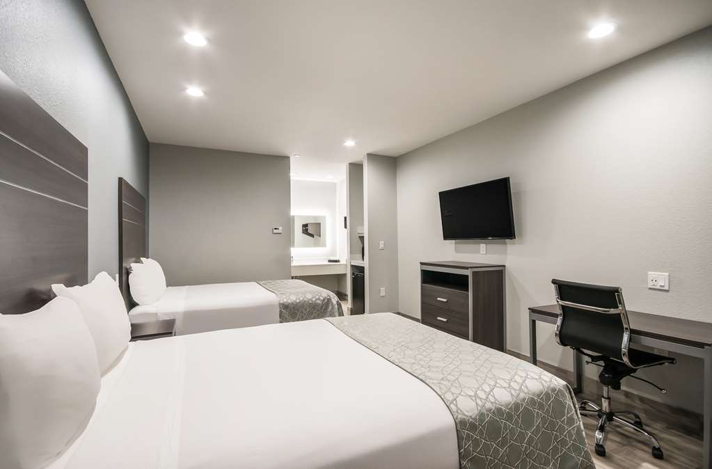 Americas Best Value Inn & Suites NE Houston Downtown I 610 - photo 9
