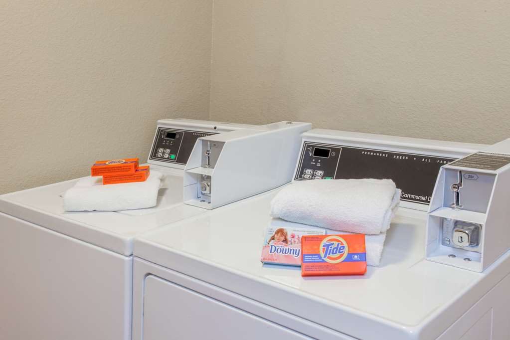 Days Inn by Wyndham Carlsbad - photo 29
