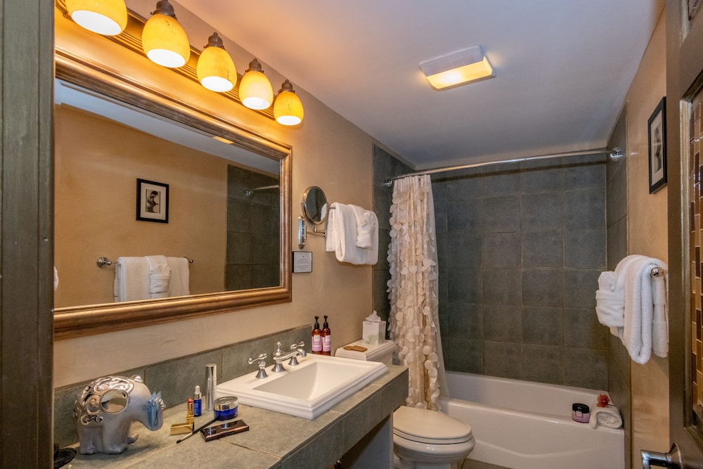 Luxx Plaza Hotel - photo 41
