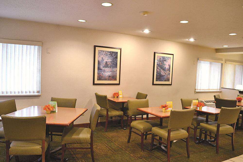 Days Inn by Wyndham Pleasant Prairie Kenosha - photo 43