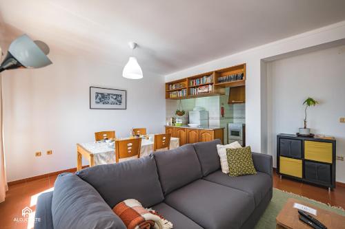 Ondas do Pisão Apartment 2 bedroom and Sea View — 4-Star Luxury Hotel in Santa Cruz, Portugal
