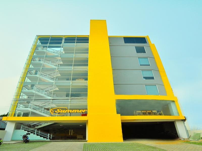 Summer Bed and Breakfast Hotel in Banjarmasin, Indonesia