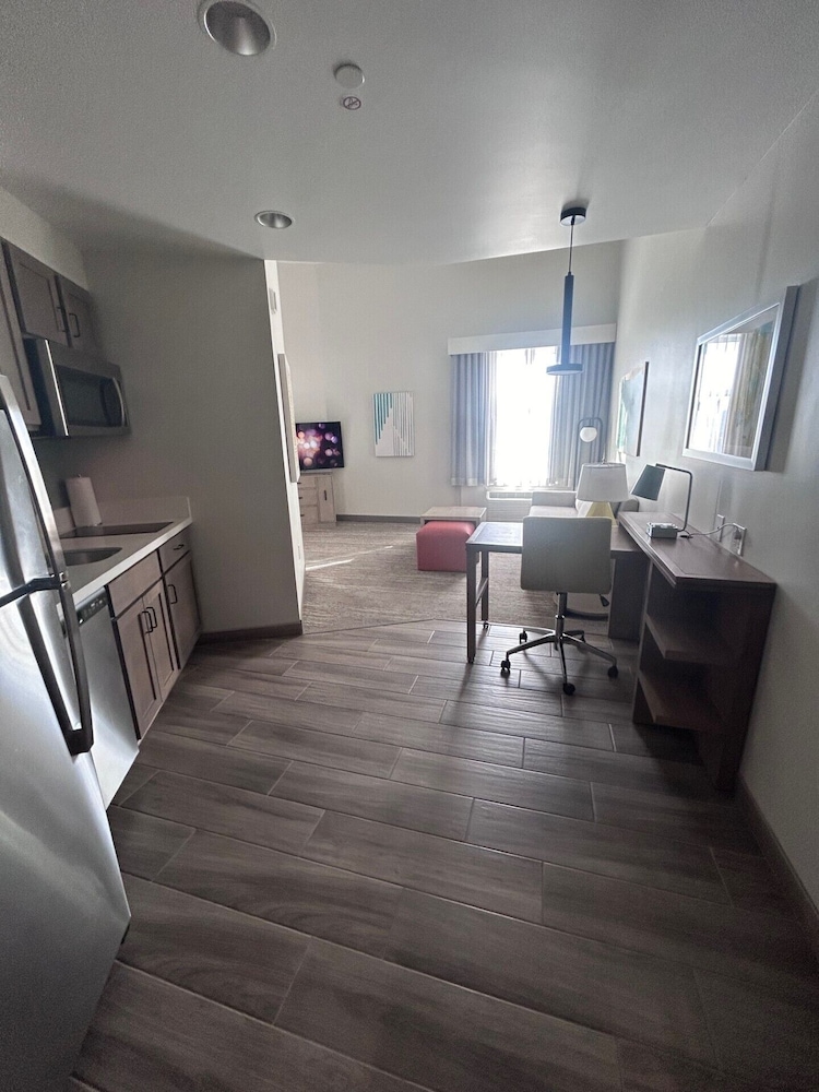 Homewood Suites by Hilton Santa Clarita - photo 17