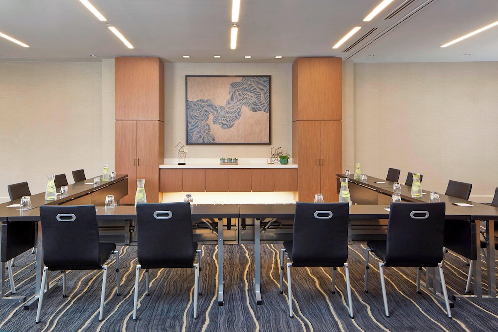 AC Hotel by Marriott Atlanta Downtown - photo 66