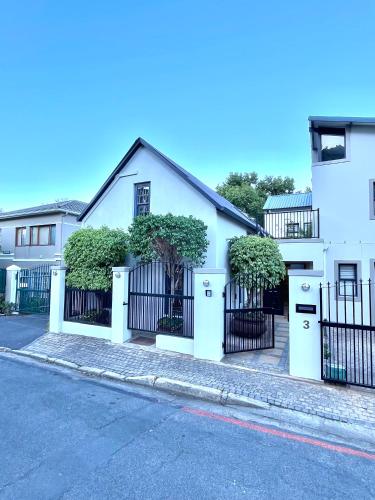 Koetshuis on High Street — 4-Star Luxury Hotel in Paarl, South Africa