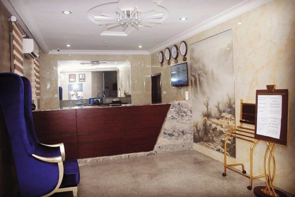 Hotel Valerie — Asaba — photo 2