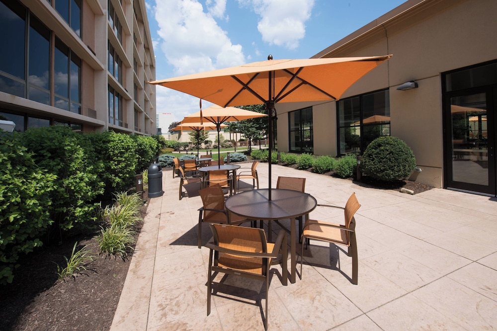 Courtyard by Marriott Canton - photo 35