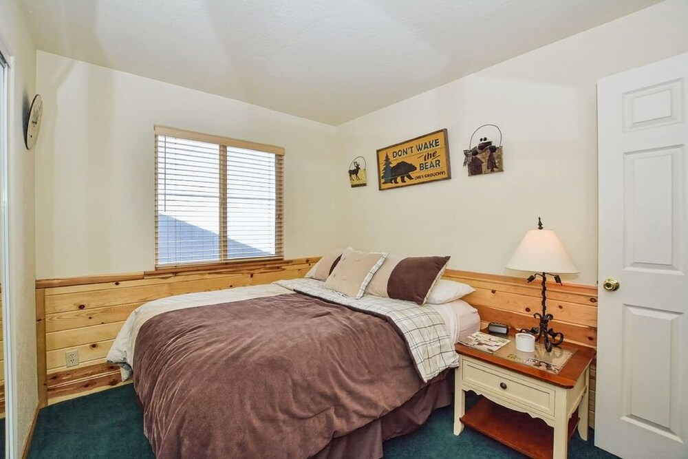 McWhinney The Pooh's Den Everything you need for a memorable time with family Pool Table - photo 4
