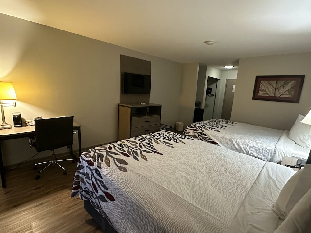 Red Roof Inn Gurnee Waukegan - photo 6