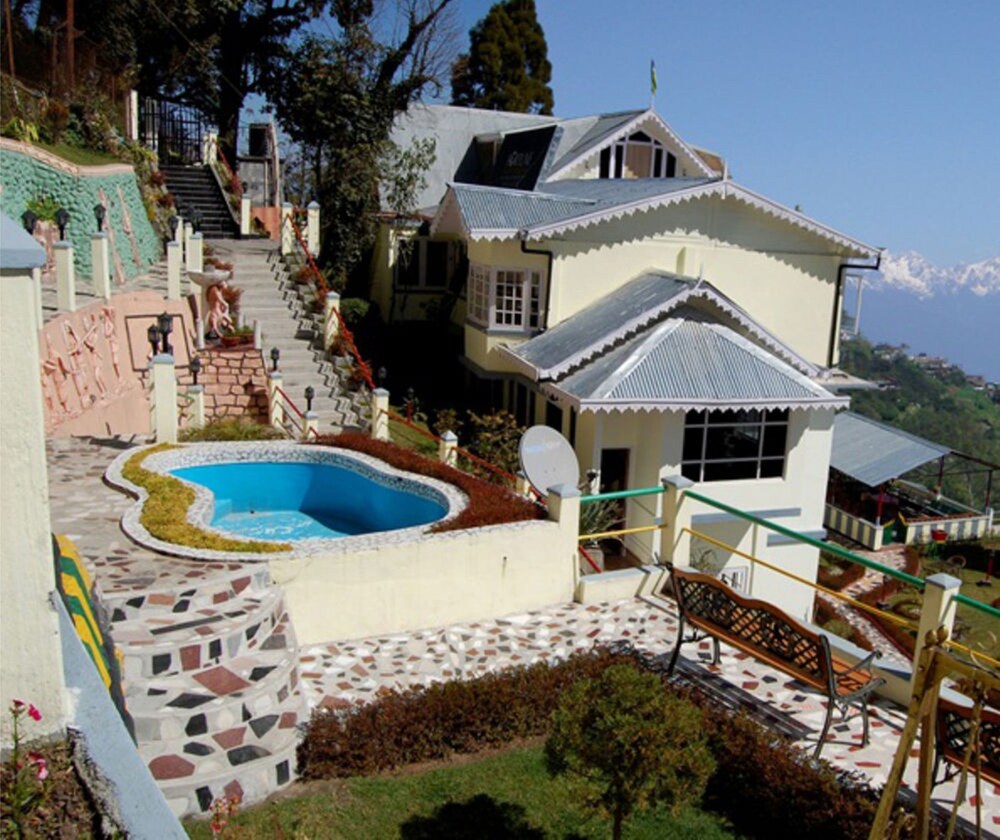 Central Nirvana in Darjiling, India