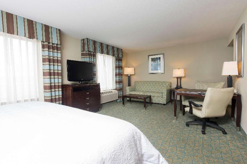 Hampton Inn & Suites Crawfordsville - photo 62