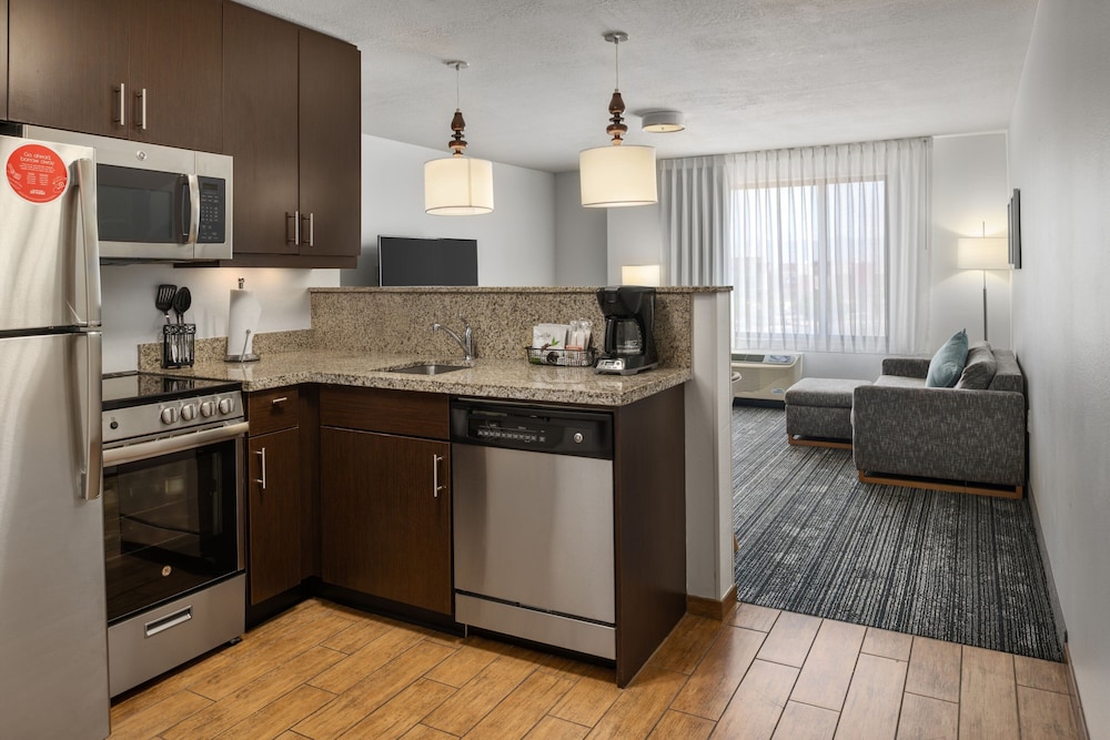 Towneplace Suites Salt Lake City West Valley - photo 11