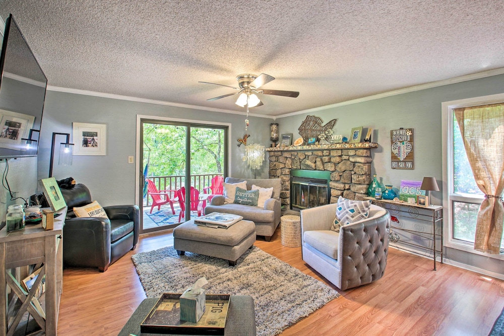Mount Ida Condo w Balcony Resort Amenities - photo 2