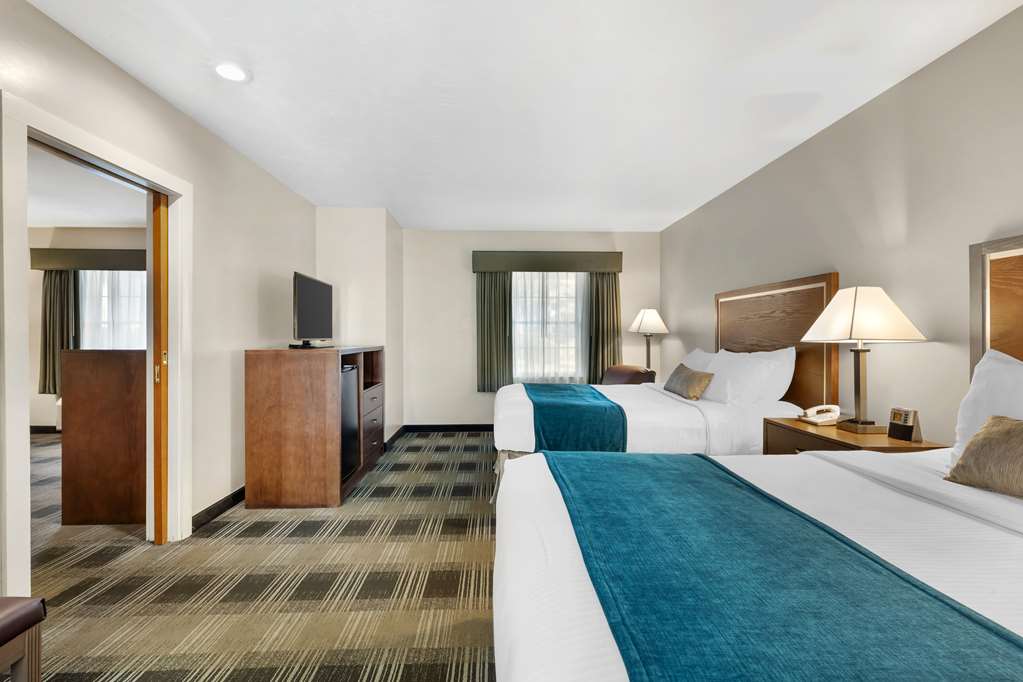 Best Western Plus Cold Spring - photo 34