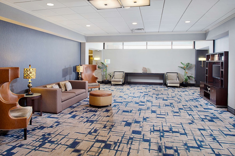 DoubleTree Hotel Baltimore BWI Airport - photo 26
