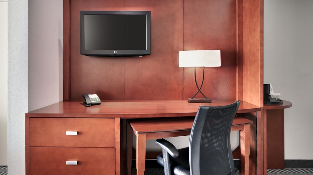 Courtyard by Marriott Houston NASA Clear Lake - photo 20