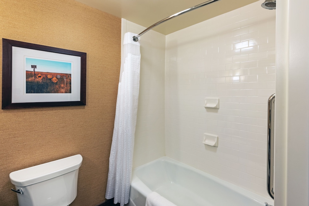 Holiday Inn Ardmore I 35 by IHG - photo 18