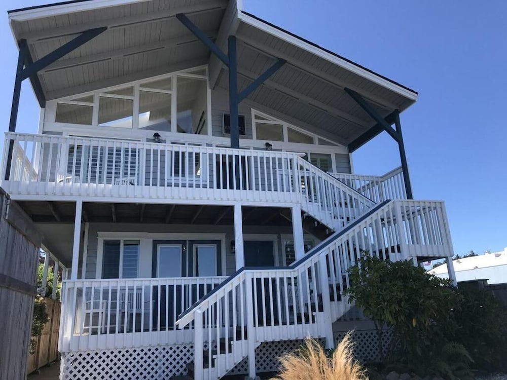 Bandon Marina Inn - photo 85