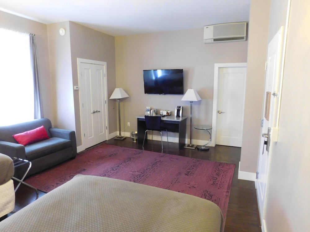 The Gould Hotel - photo 4