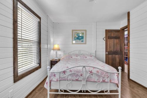 Salty Dawg by Oak Island Accommodations - photo 40
