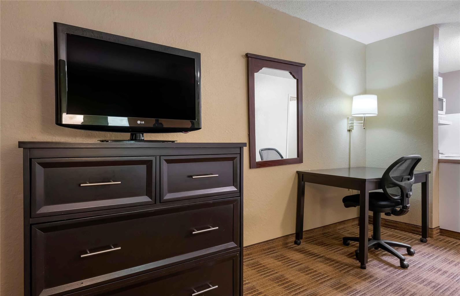 Extended Stay America Select Suites Jacksonville Lenoir Avenue East - photo 7