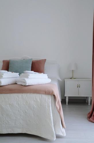 Maison Angelina Elegante Casa Vacanze in Puglia Con Charme E Comfort — 4-Star Luxury Hotel in Grumo Appula, Italy