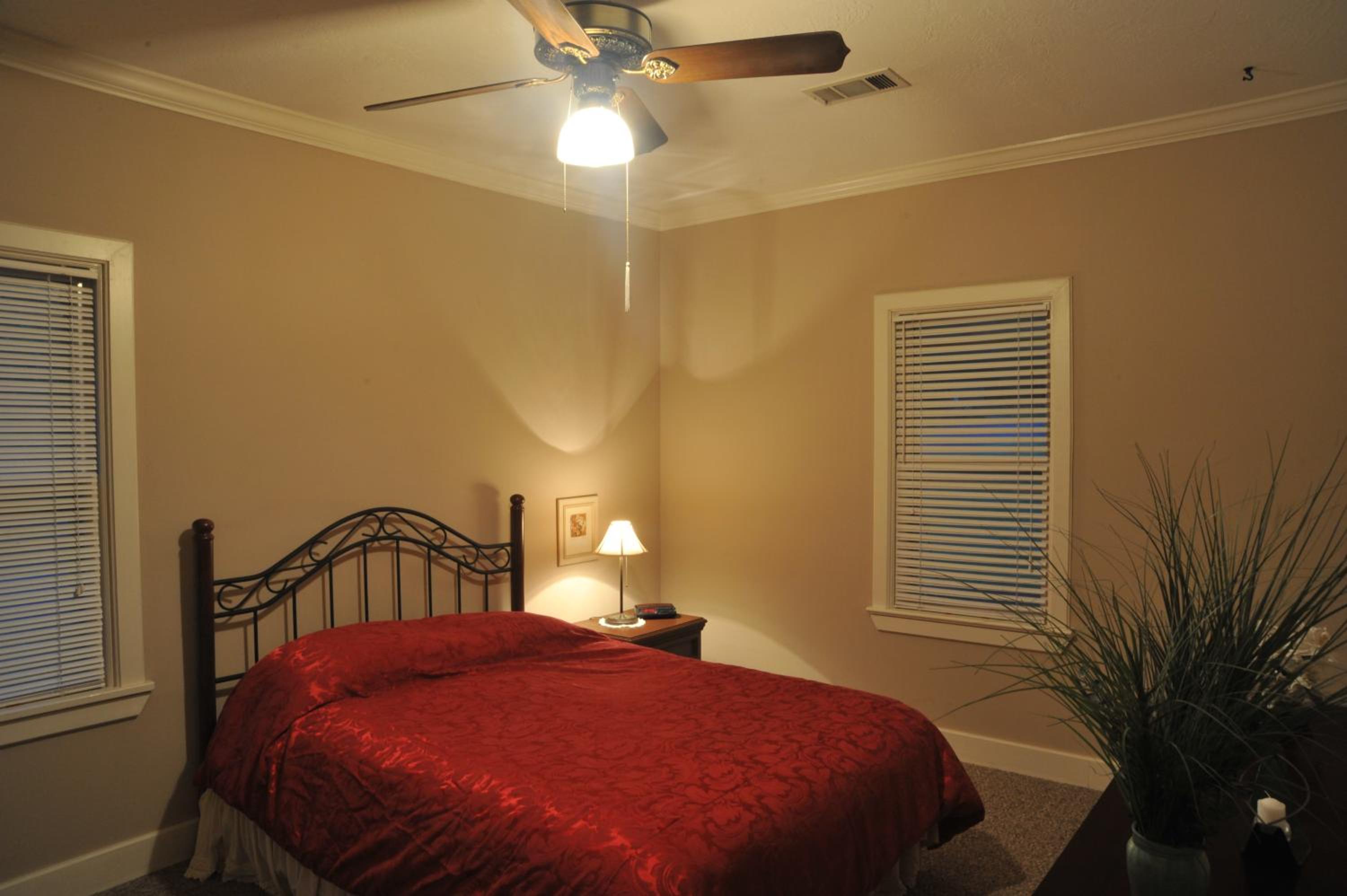 McCloud Hotel - photo 20