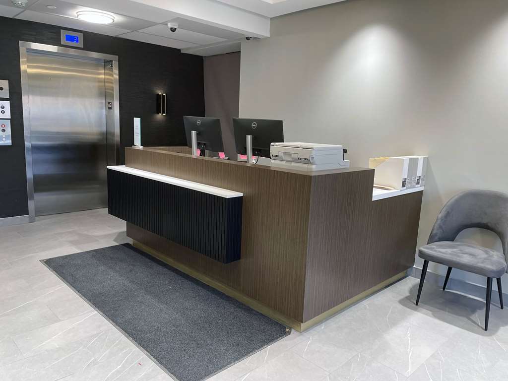 Skye Residences - carbon neutral hotel in Etobicoke