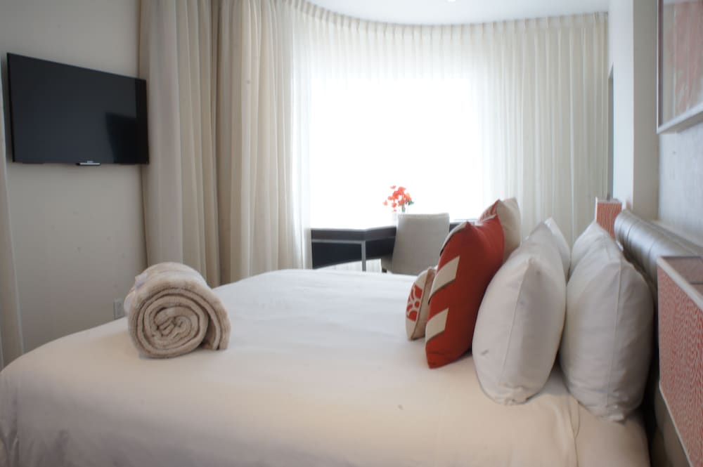 The Marlin Hotel - photo 16
